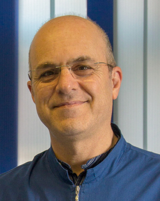 Dr. Ebtehaj Navaey doktor dentalne medicine i specijalist ortodont