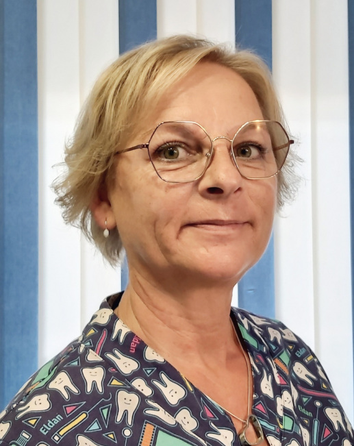 Zrinka Wiesner, medicinska sestra i dentalna asistentica